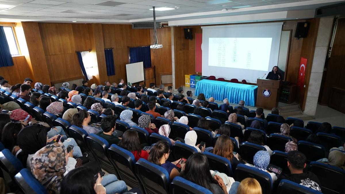 Büyükşehir’den Üniversite Gençlerine Sıfır Atık Eğitimi