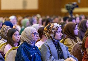 İki Bin Üniversite Adayı, YKS Soru Çözüm ve Strateji Geliştirme Kampında Buluştu