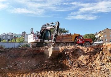 Yeni Mahalle'de Sosyal Yaşam Merkezi İçin İlk Adım Atıldı