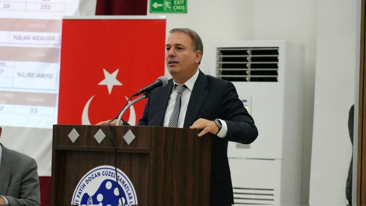 Ali Tosun: 'Şanlı bayrağımız milletimizin birlik sembolüdür’