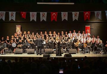 Bornova'da yaza coşkulu merhaba