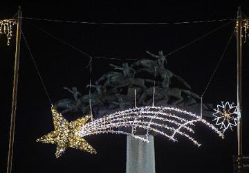 İzmir 2026'ya ışıl ışıl giriyor