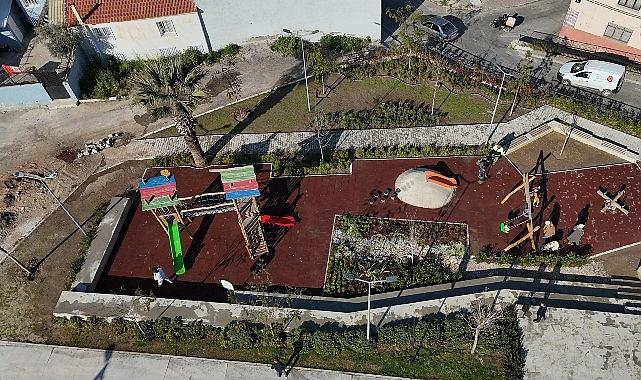 Konak'ın göz bebeği Narin Parkı'na yağmur bahçesi