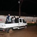 Büyükşehir ve MASKİ Ekipleri Yağmurda Tüm Gücüyle Sahada