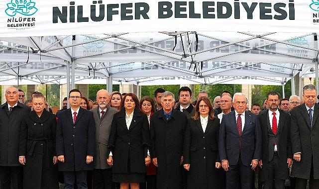 Nilüfer, 23 Nisan'ı Cumhuriyet Meydanı'nda kutladı