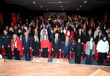 Kemer'de “Gönül Elçileri ile Koruyucu Aile Farkındalık Toplantısı" yapıldı