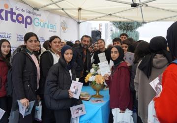 Murat Kayış, Kahta Kitap Günlerinde Okurlarıyla Buluştu - Videolu Haber