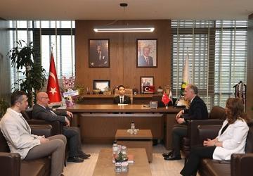 İnegöl'ün 23 Nisan Belediye Başkanı Umut Alp Yiğit Oldu