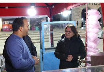 Didim Cumhuriyet Kent Meydanı'nda Yılbaşı Coşkusu Her Akşam Devam Ediyor