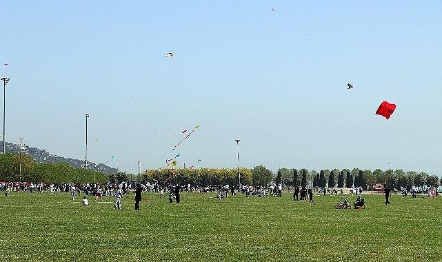Maltepe'de gökyüzü uçurtmalarla renklendi