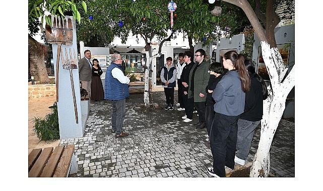 Kültür Evi'ne ziyaretçi akını sürüyor