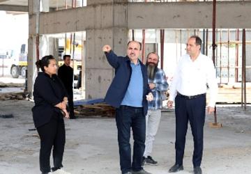 Başkan Altay: “Türbe Arkası Konya'ya Yakışır Bir Hale Dönüşecek"