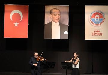 Türk ve İtalyan sanatçıdan Maltepeli müzikseverlere keman konseri