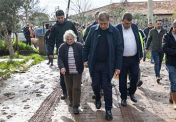 Başkan Tugay'dan Seferihisar'da yağıştan etkilenenlere yerinde destek