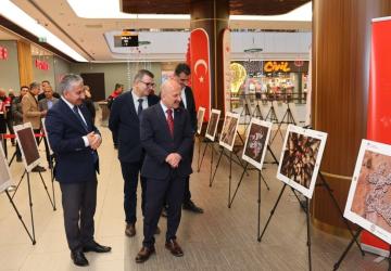 Vali Dr. Osman Varol ‘Tarım, Orman ve İnsan’ sergisini ziyaret etti