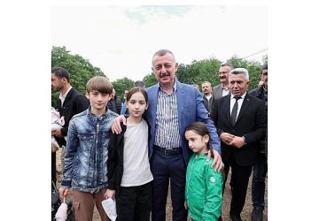 Büyükşehir'in Çiftçi Şenliği bereketiyle kutlandı