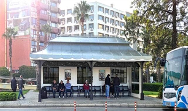 İzmir'in kimliğini yansıtan simgesel durak
