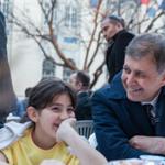 İzmir Büyükşehir Belediyesi'nin iftar sofrası Kemeraltı'nda kuruldu