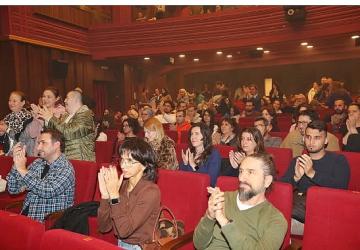 Şehir Tiyatroları'nın Büyük İlgi Gören Oyunu “Köpek Kalbi" Bursa'da Seyirciyle Buluştu