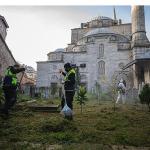 İBB Tarihi Camileri Titizlikle Temizliyor