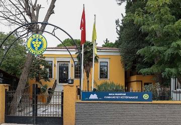 Cumhuriyet Kütüphanesi araştırmacıların uğrak noktası oldu