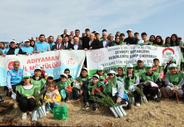 Adıyaman’da Yeşil Vatan Seferberliği: 10 Bin 500 Fidan Toprakla Buluştu