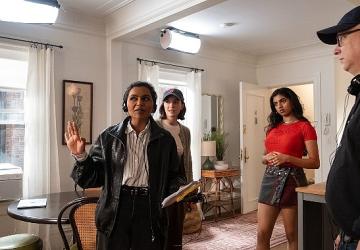 Yeni Komedi Dizisi 'Not Suitable for Work', İlk 3 Bölümüyle Şimdi Sadece Disney+'ta Yayında!