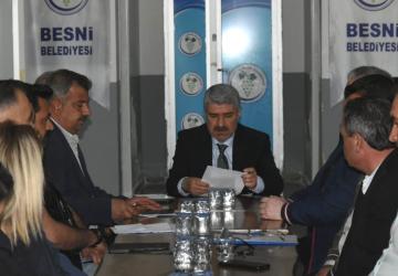 Besni Belediyesi’nde haftalık değerlendirme toplantısı yapıldı