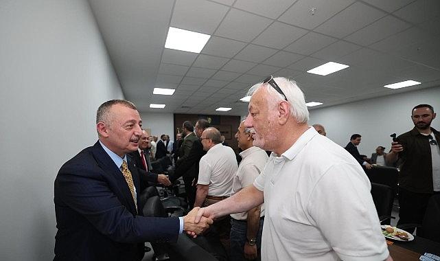 Kocaeli esnafı, Başkan Büyükakın'ı ağırladı: “Siz proje getirin, biz destekleyelim"