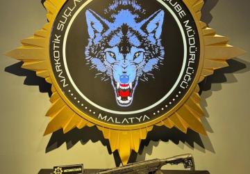 Narkotik Ekiplerinden Sokak Satıcılarına Operasyon: 2 Gözaltı