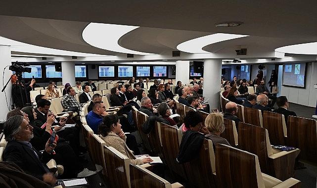 Başkan Köymen, 7. Ulusal Yerel Yönetimler Sempozyumu'nda konuştu