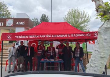 Yeniden Refah Partisi Adıyaman İl Başkanlığı tarafından imza kampanyası gerçekleştirildi - Videolu Haber