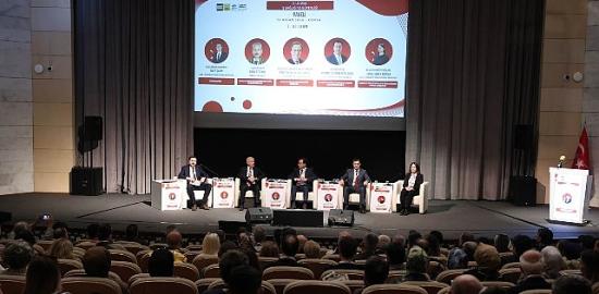 Konya Büyükşehir, 2. Ulusal İş Sağlığı ve Güvenliği Paneli Düzenledi