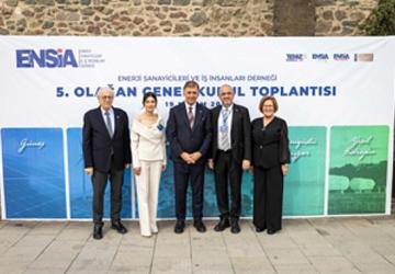 Başkan Tugay'dan sanayicilere yeşil dönüşüm çağrısı