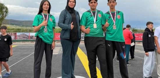 Adıyamanlı sporcular Bocce Volo Türkiye Şampiyonası’nda gururlandırdı