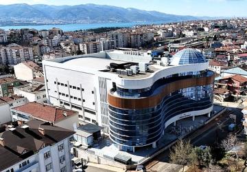 Yeni belediye hizmet binası Derince'ye çok yakışacak