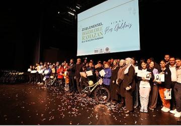 Bilgehanelerin “5. Değerlerle Ramazan Bilgi ve Kültür Yarışması" Finali Büyük Heyecana Sahne Oldu