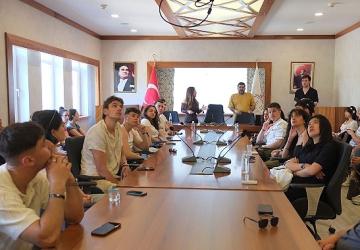 Erasmus öğrencileri Kemer Belediyesi'nde