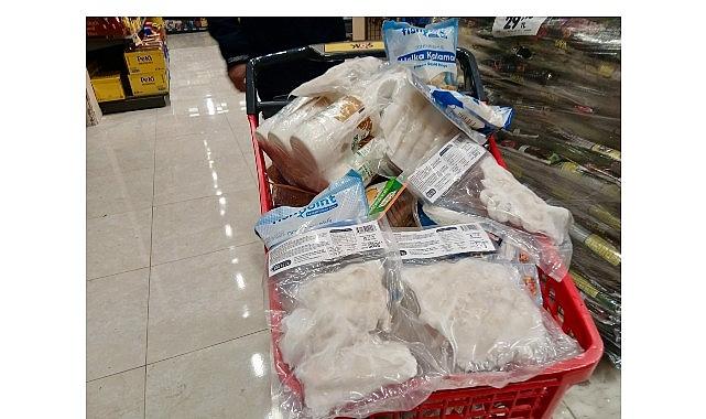 Gemlik'te Bozuk Ürün Satan Marketler Zabıtaya Takıldı
