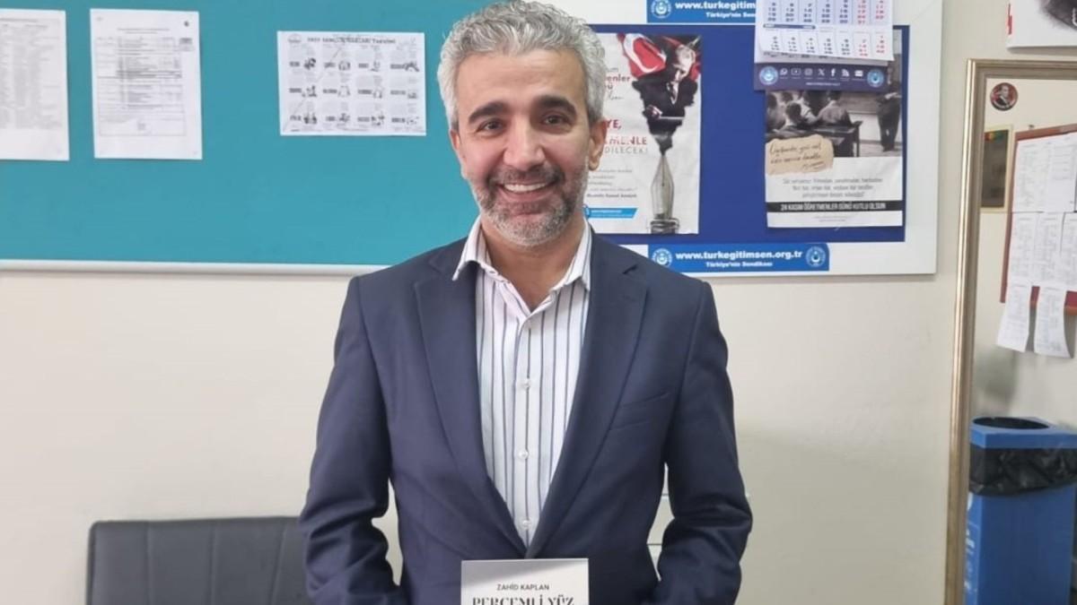 Adıyamanlı şair ve eğitimci Zahid Kaplan’ın ilk şiir kitabı ‘Perçemli Yüz’ yayımlandı