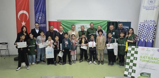 Adıyaman’da Yeşilay Haftası Satranç Turnuvası gerçekleştirildi