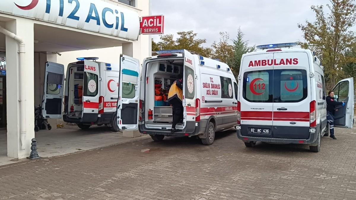 Besni’de trafik kazası: 2 yaralı