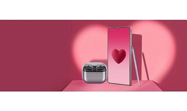 Samsung'dan sevgilinin tarzına tarz katacak hediye önerileri