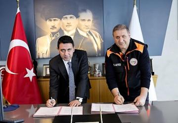 Bayraklı'da Afet ve İklim Risklerine Karşı İş Birliği Protokolü İmzalandı