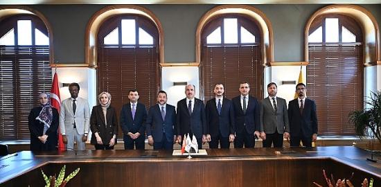 İİT Gençlik Başkenti Konya'da 2026 Faaliyetleri İçin İşbirliği Protokolü İmzalandı