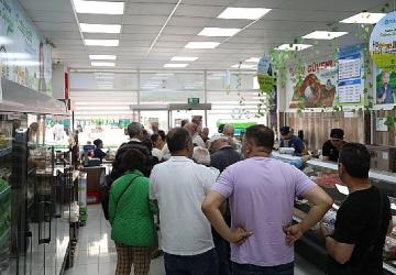 Başkan Çerçioğlu'ndan Anneler Günü'ne özel Halk Ege Et şubelerinde indirim