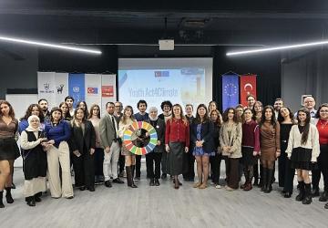 Konak'a gençler için 50 bin dolarlık iklim hibesi