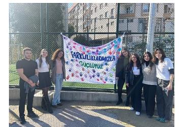 Ege Üniversitesinden 'Dünya Engelliler Günü'ne Sanat ve Dayanışma Köprüsü