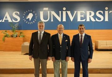 Mühendis ve iş insanı Ergün Kırlıkovalı, İstanbul Atlas Üniversitesi Uluslararası Danışma Kurulu Üyesi oldu