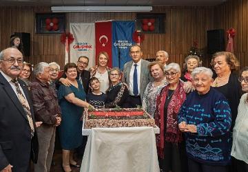 Huzurevinde yeni yıl coşkusu